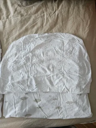 Sábanas IKEA blancas con puntos