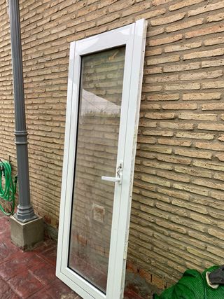 Puerta y ventana de aluminio