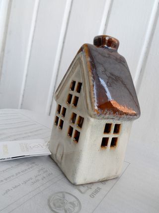 Zara Home ADORNO PORCELANA CASA  con LUZ Nuevo