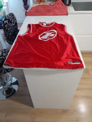 Camiseta sin usar nueva vintage