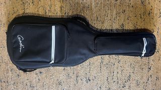 Guitarra Godin Multiac Ozark Cream