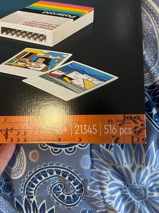 LEGO set Ideas Polaroid OneStep SX-70