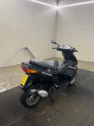 Gilera Runner 50cc Negra