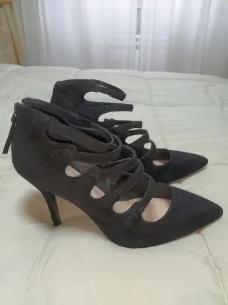 Zapatos de fiesta negros