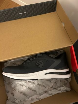 Scarpe sportive Ducati uomo nere e bianche