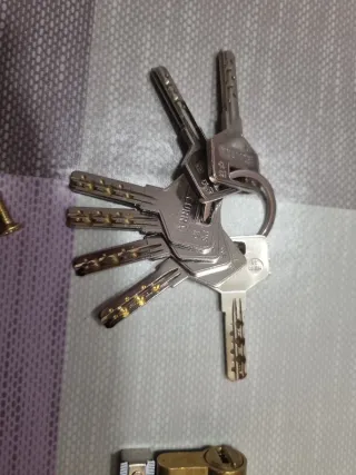 Bombín Ezcurra DS-15 70mm + 7 llaves