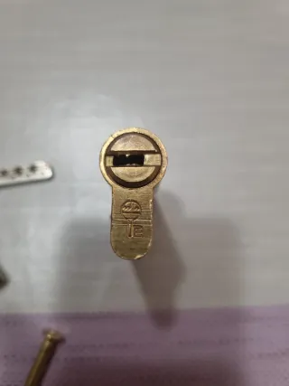 Bombín Ezcurra DS-15 70mm + 7 llaves