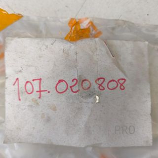 PARAGOLPES DELANTERO AUDI A4 NUEVO 107020808