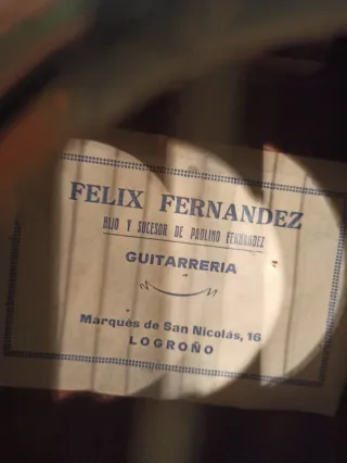 Guitarra Clásica Madera Natural Felix Fernández