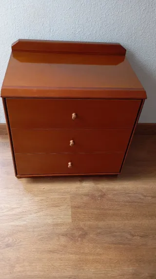 2 Mesitas de noche madera cerezo