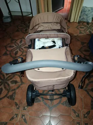 Passeggino 3 in 1 per neonati
