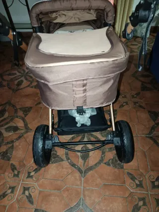 Passeggino 3 in 1 per neonati