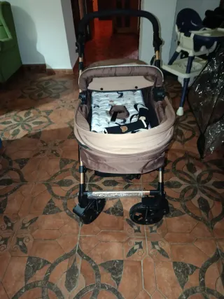 Passeggino 3 in 1 per neonati