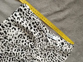 Falda larga Bershka estampado leopardo