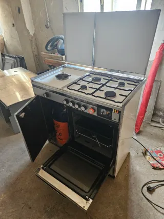 Cocina de gas con horno Balay