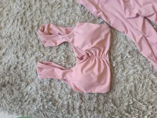 Conjunto deportivo rosa