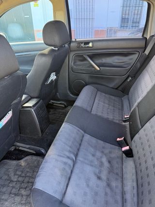 Volkswagen Passat 2003