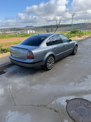 Volkswagen Passat 2003