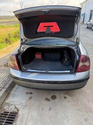 Volkswagen Passat 2003