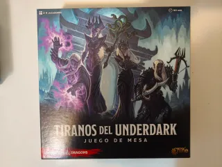 Tiranos del Underdark, juego de mesa