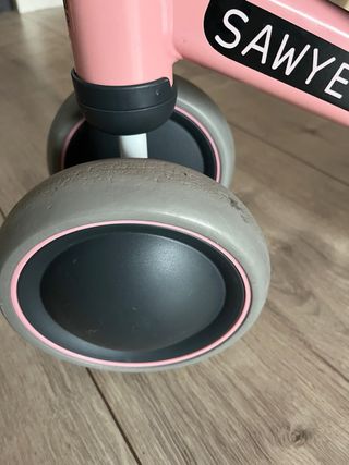 Bici de aprendizaje Sawyer rosa