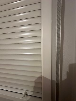 Persiana enrollable blanca 150 cm