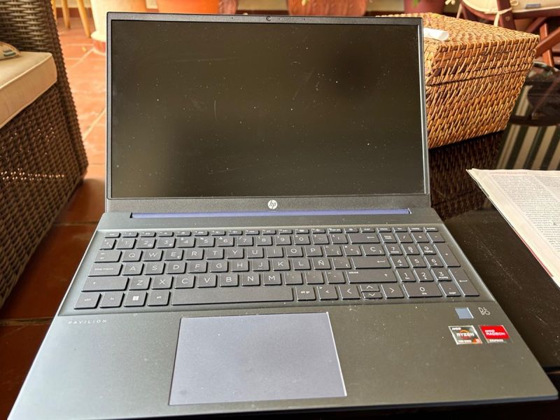HP Pavilion 15-eh3000ns Laptop