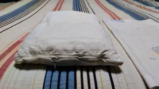 Almohada cuna y 2 fundas
