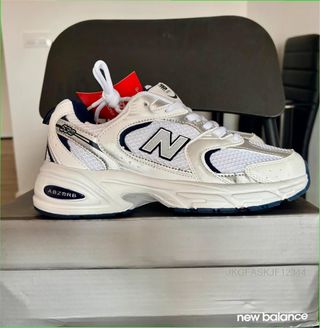 New Balance 530 Blancas/Plata Talla 36