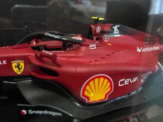 Looksmart Ferrari F1-75 Carlos Sainz 2022 1/18
