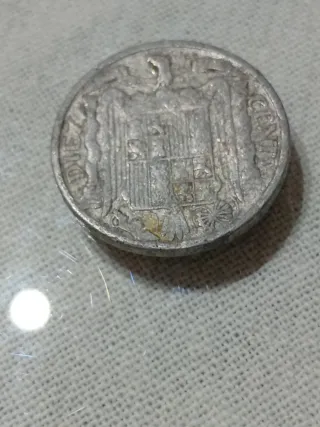 Pesetas 1944 y 1947
