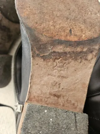 Botas de cuero negras tipo cowgirl ,de Italia