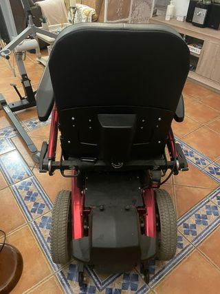 Silla eléctricay grua