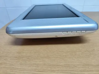 Televisión Philips FlatTV 23' con mando.