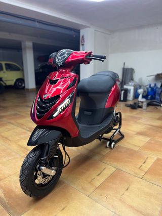 Piaggio Zip SP Roja y Negra