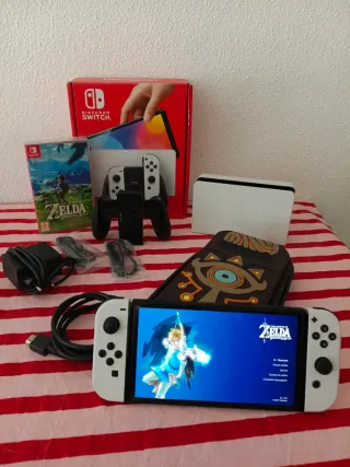 Nintendo Switch OLED + Zelda Breath of the Wild