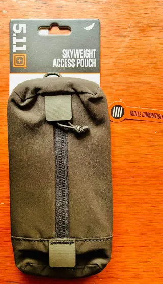 Bolso 5.11 Skyweight Acces Pouch color negro