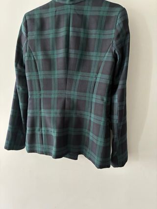 Americana cuadros Bershka verde y negra