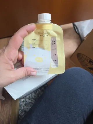 Tiralatte Medela Swing elettrico piu storage bags