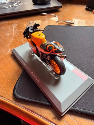 Maqueta Moto Suter MMX Marc Márquez