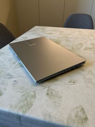 Asus Vivobook 15 GO - Plata
