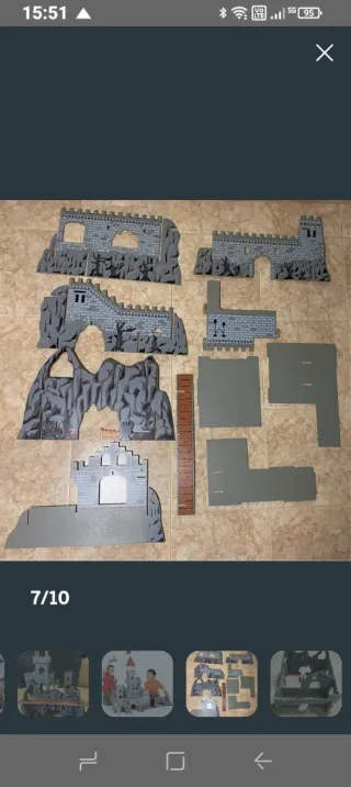 Castillo de juguete de madera