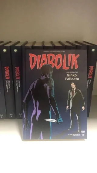 Collana Diabolik 12 vol. 2005