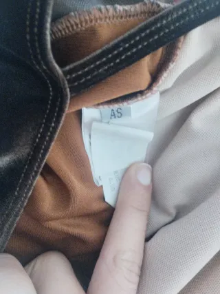 Vestido de ballet marrón y negro