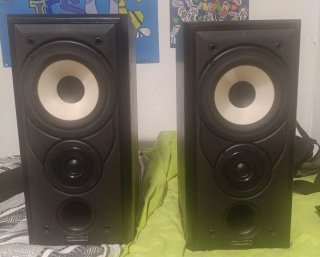 Altavoces Mission Negros