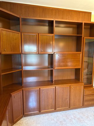 Mueble Comedor Esquinero Madera y Cristal