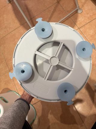 Seient banyera nadó