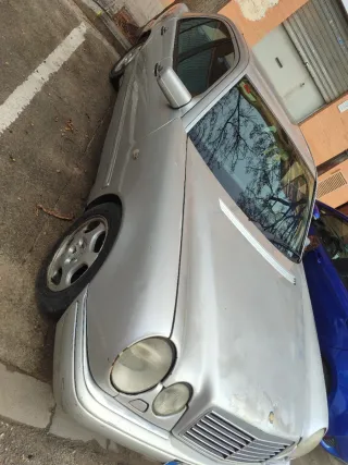 Mercedes-Benz Clase E 1999