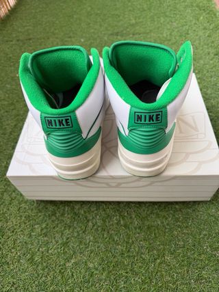 Zapatillas Air Jordan Retro 2 Verde y Blanco