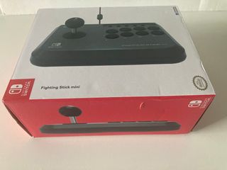 HORI Fighting Stick mini para Nintendo Switch